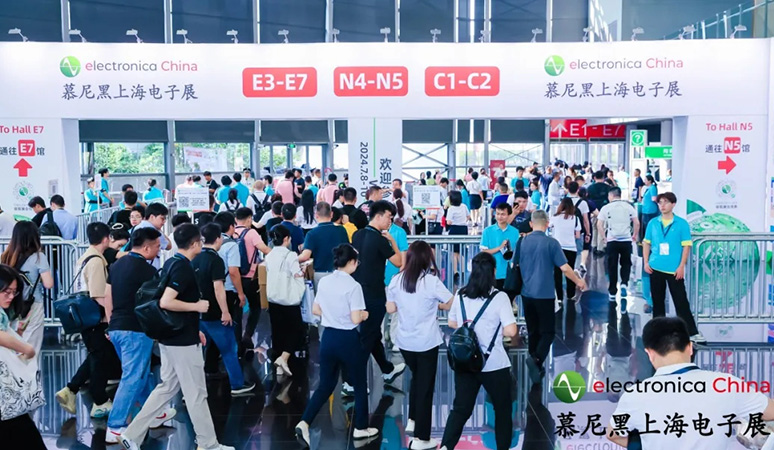 三亿体育
携新品亮相.jpg